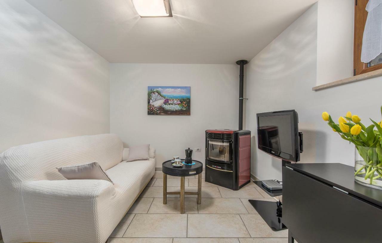 Apartment Claire Karsete ภายนอก รูปภาพ