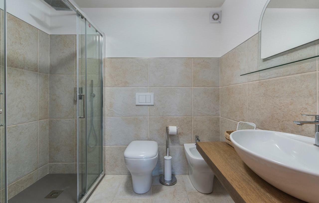 Apartment Claire Karsete ภายนอก รูปภาพ
