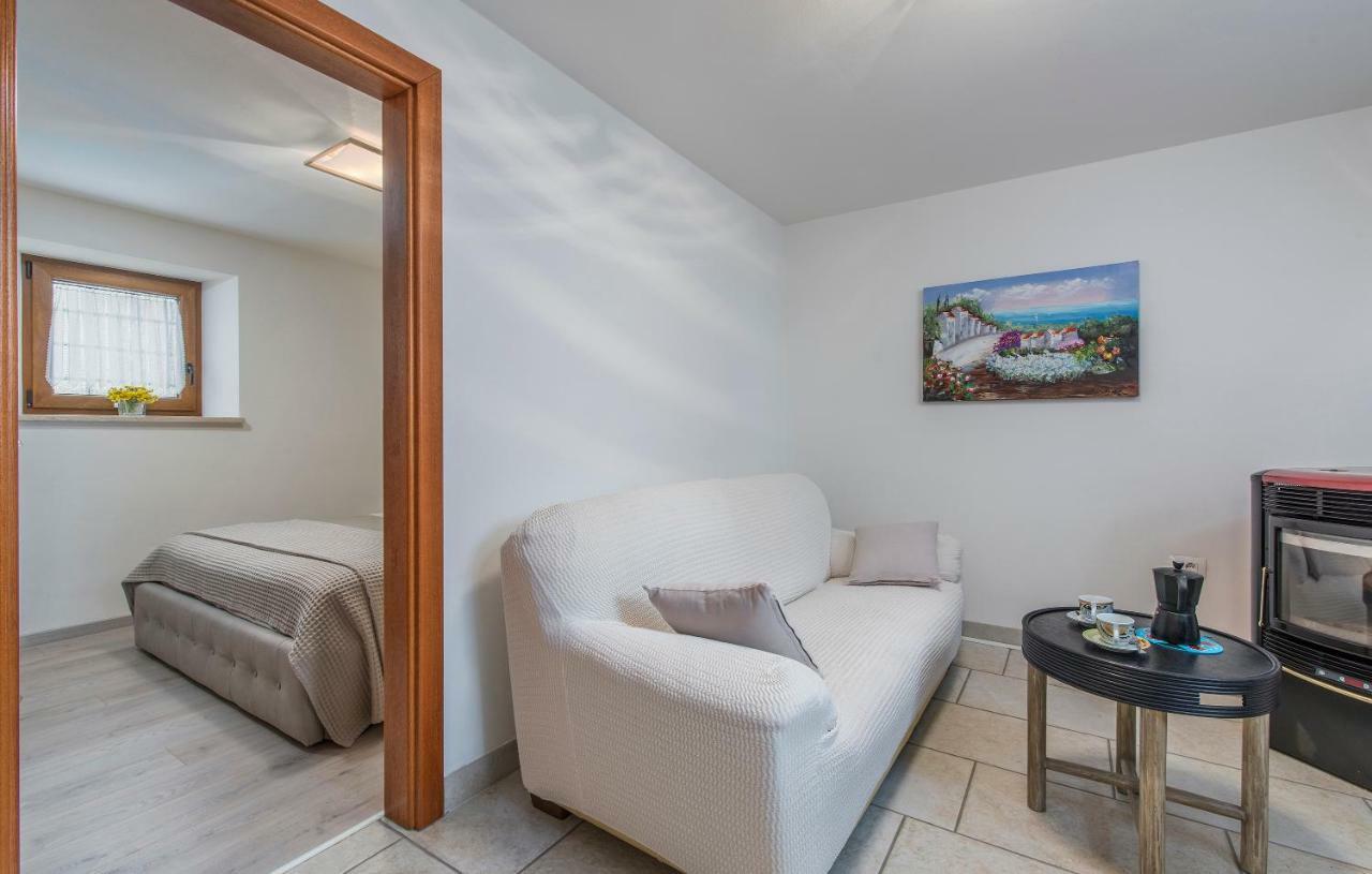 Apartment Claire Karsete ภายนอก รูปภาพ